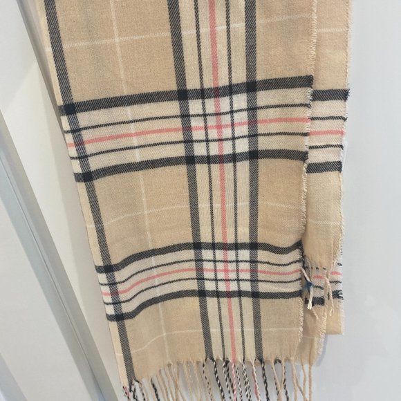 H&M Scarf NWT - Picture 1 of 3